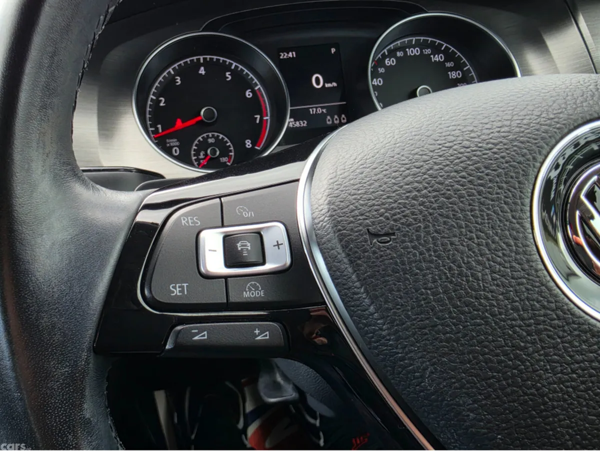 Volkswagen Golf Hatchback, Petrol, 2013, Silver