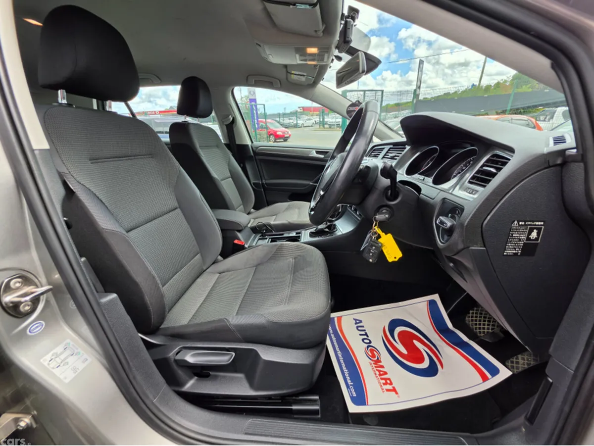 Volkswagen Golf Hatchback, Petrol, 2013, Silver