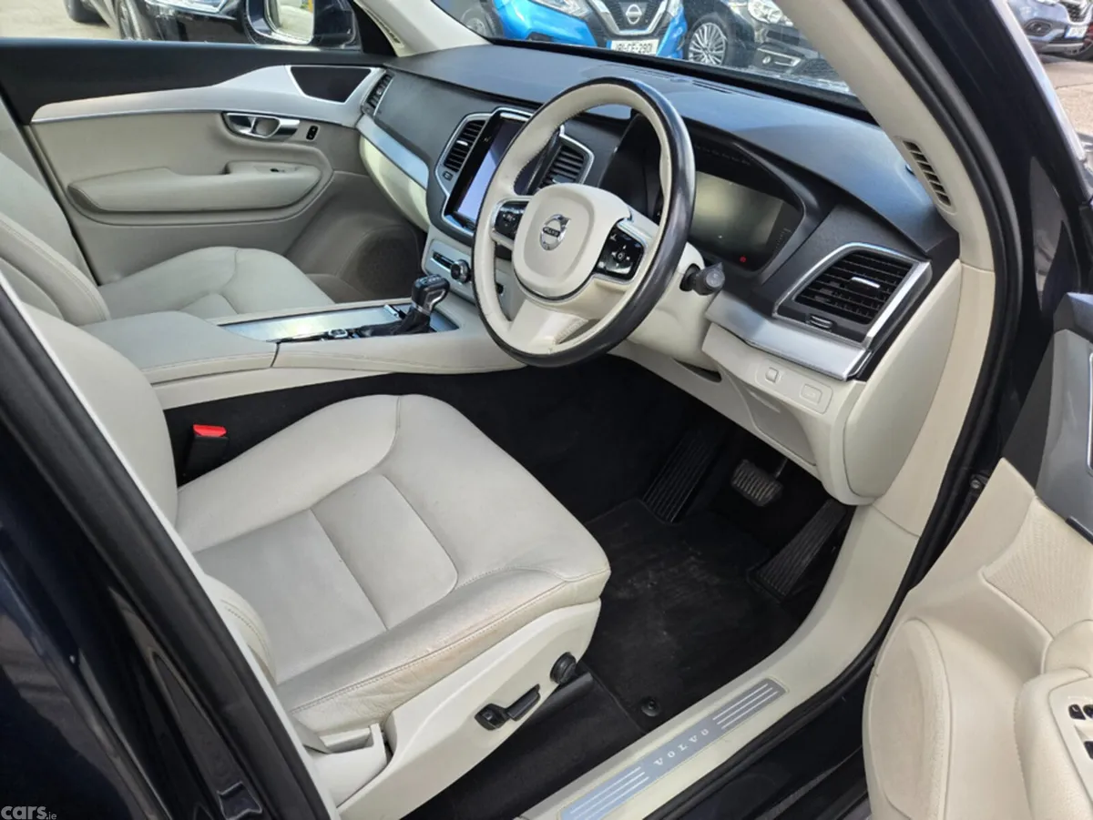 Volvo XC90 SUV, Diesel, 2017, Blue