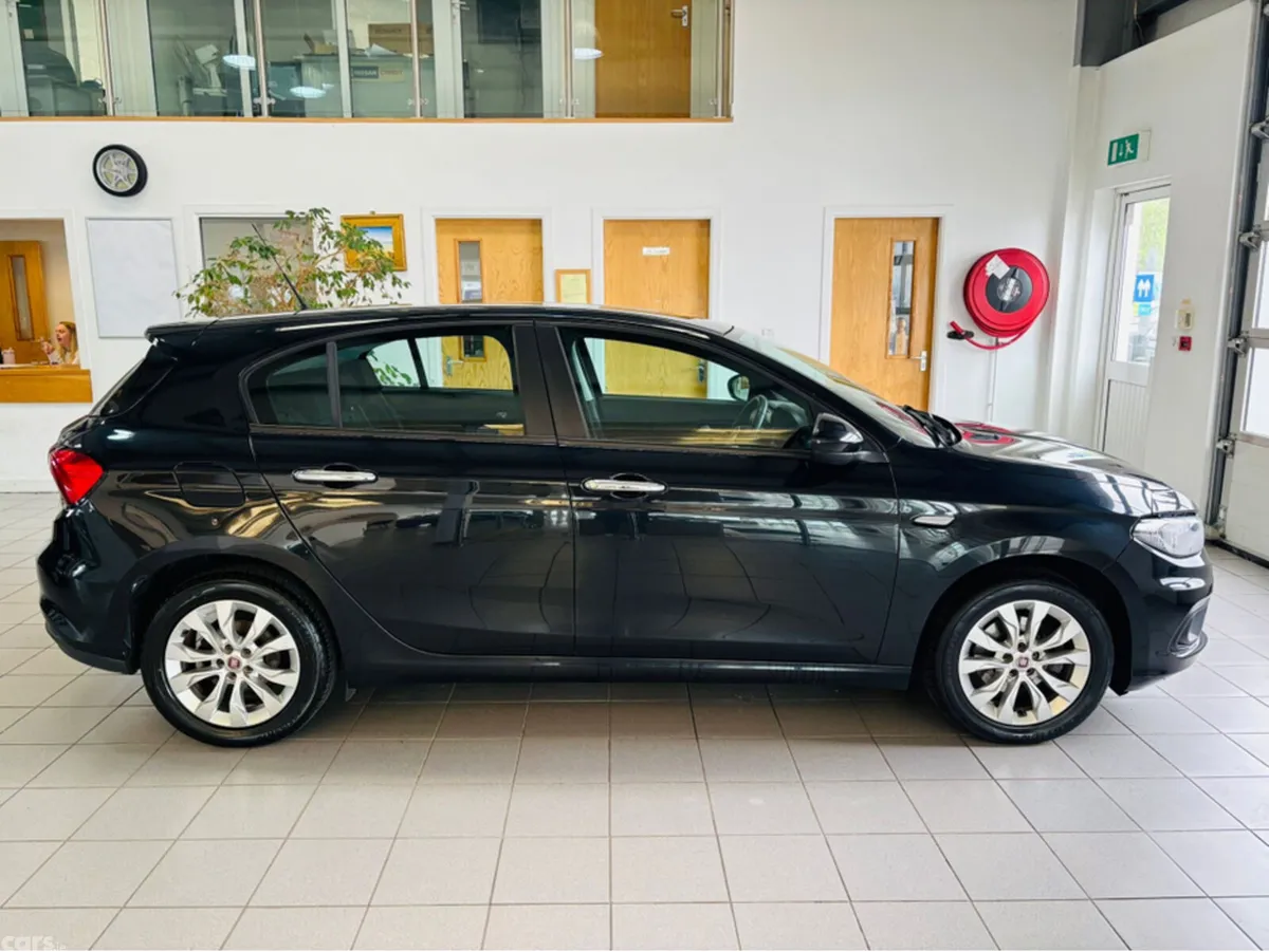 Fiat Tipo MPV, Diesel, 2017, Black