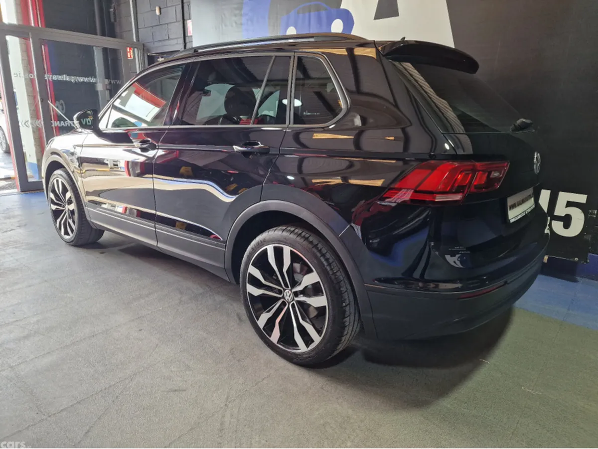 Volkswagen Tiguan SUV, Diesel, 2017, Black