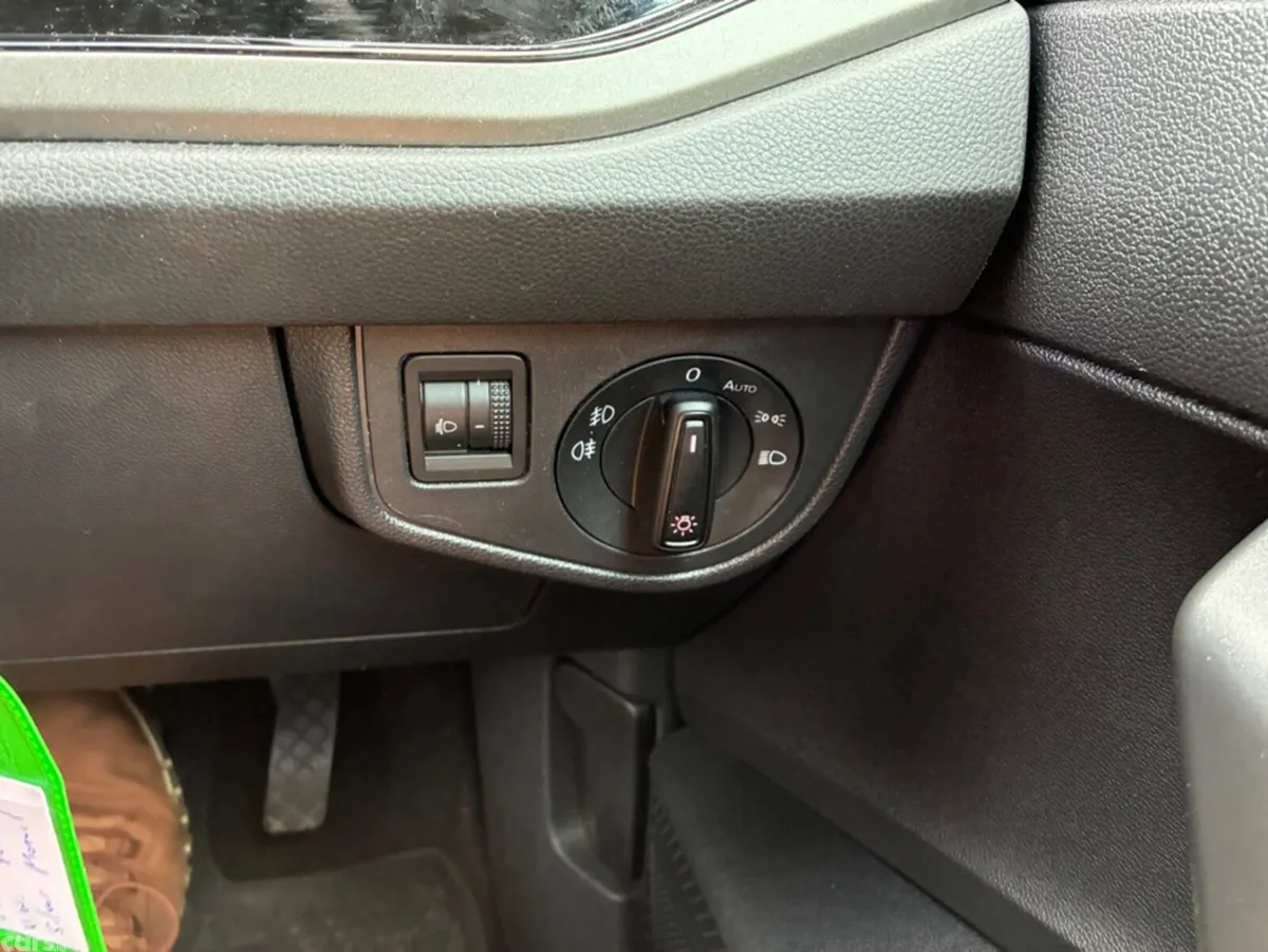 Volkswagen Polo Hatchback, Petrol, 2019, Grey