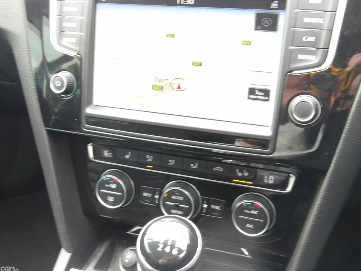 Volkswagen Passat Saloon, Diesel, 2017, Blue