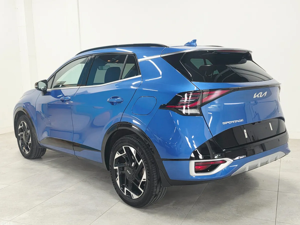 Kia Sportage SUV, Petrol Plug-in Hybrid, 2025, Blue