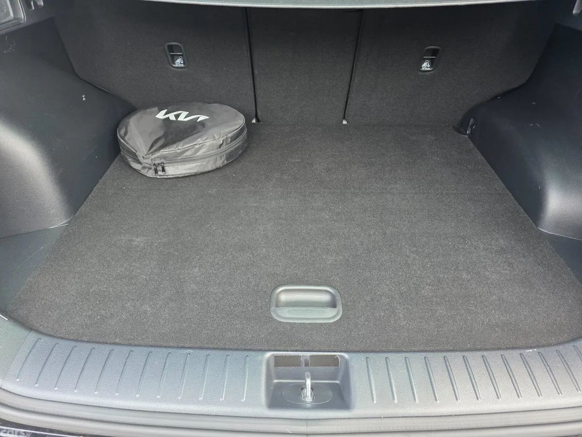 Kia Sportage SUV, Petrol Plug-in Hybrid, 2025, Blue