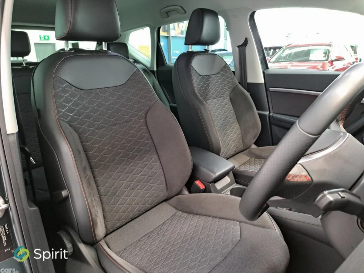 SEAT Ateca SUV, Diesel, 2023, Green