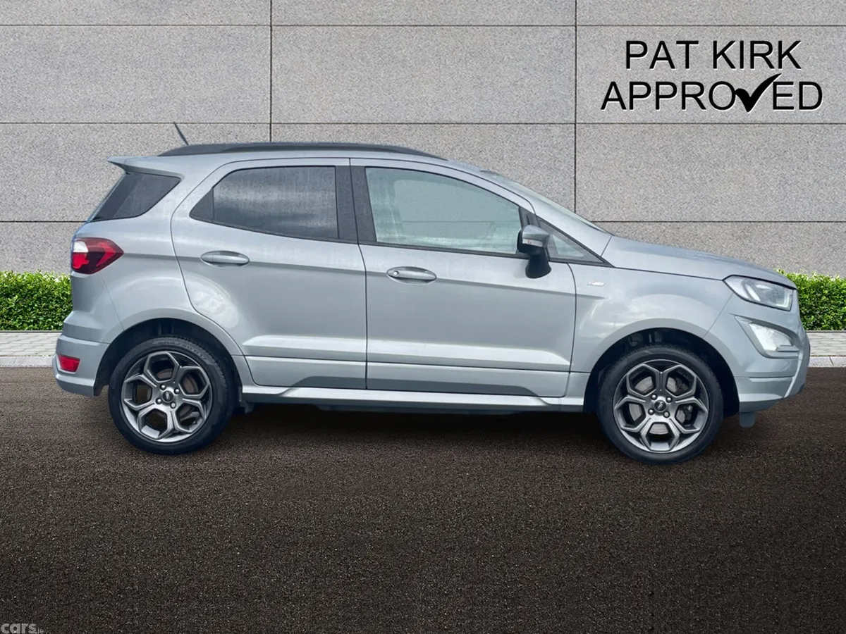 Ford EcoSport Hatchback, Petrol, 2023, Silver