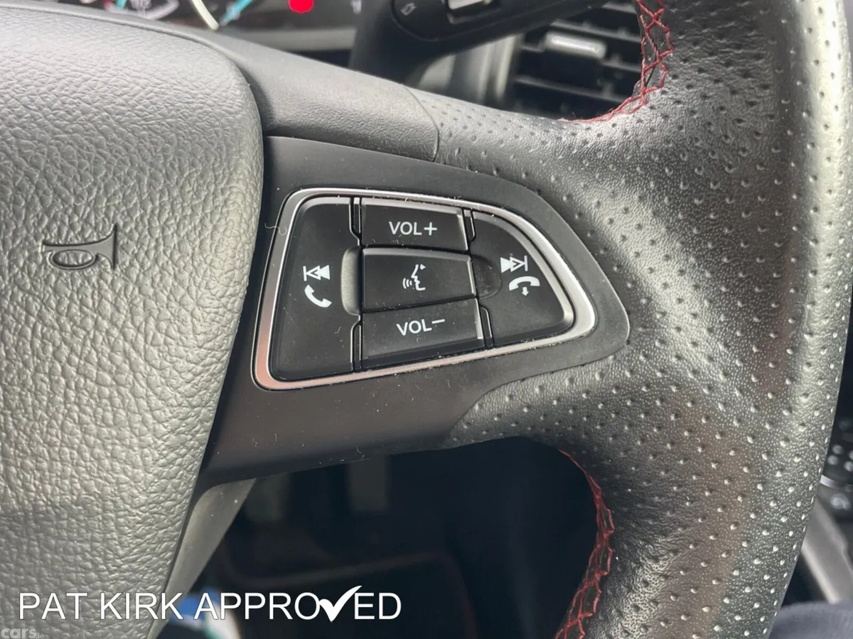 Ford EcoSport Hatchback, Petrol, 2023, Silver