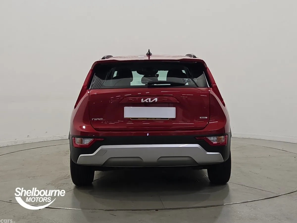Kia Niro Estate, Petrol Hybrid, 2025, Red