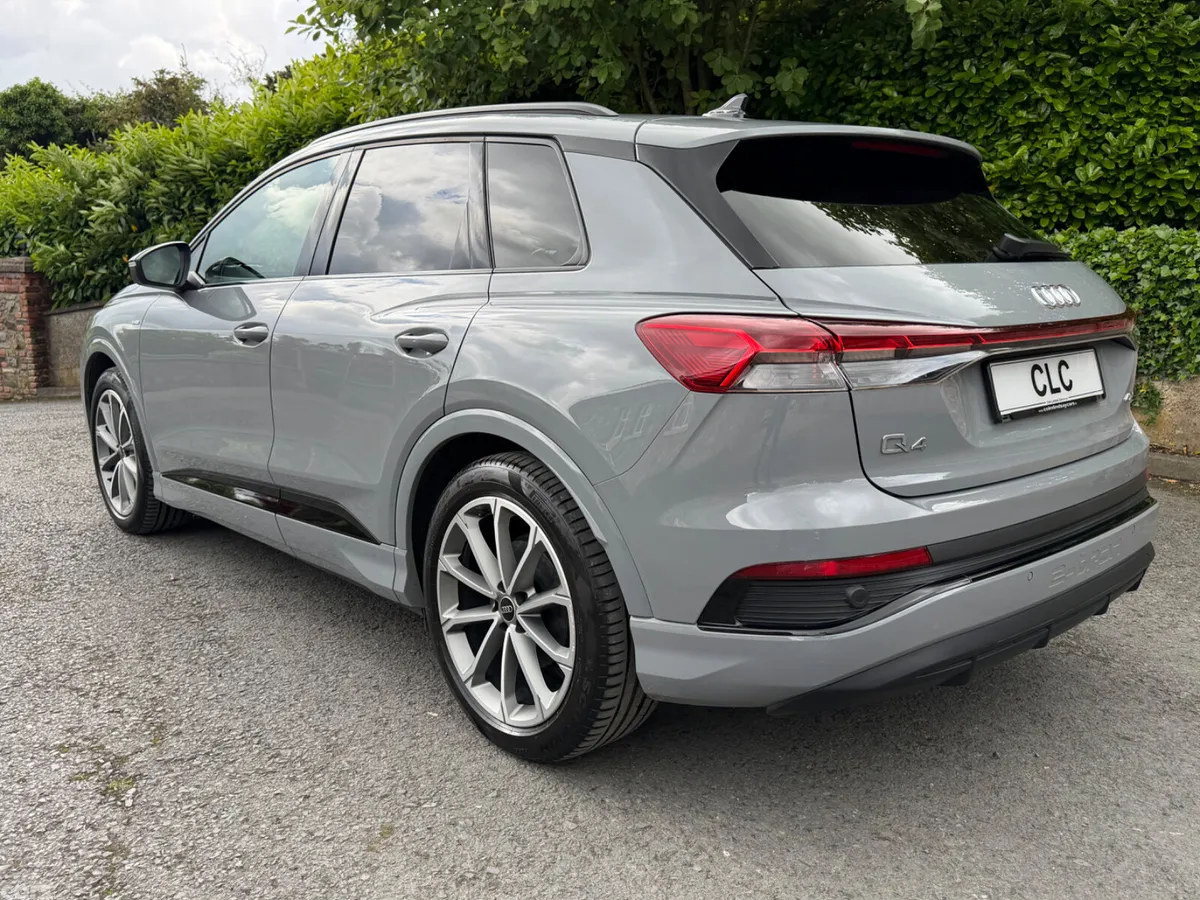 Audi Q4 e-tron Estate, Electric, 2024, Grey