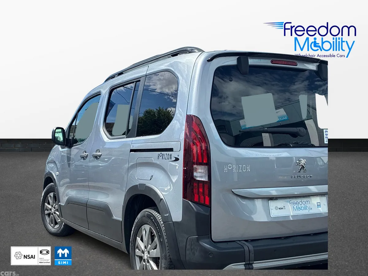 Peugeot Rifter MPV, Diesel, 2023, Grey