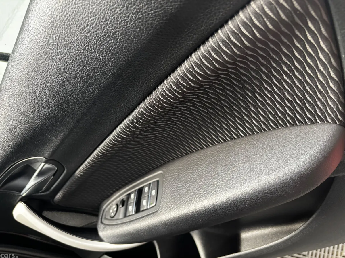 BMW 1-Series Hatchback, Diesel, 2018, Black