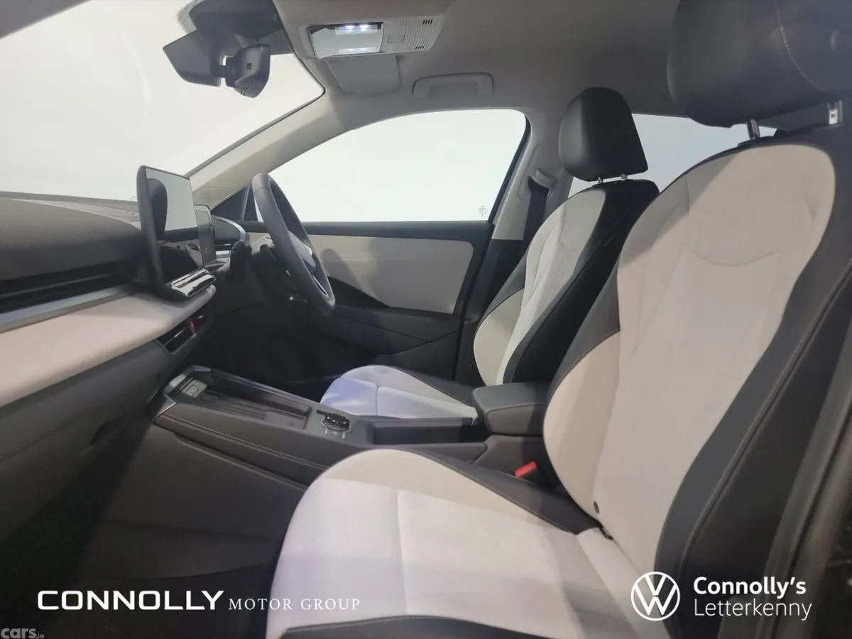 Volkswagen T-Roc SUV, Petrol, 2026, Black