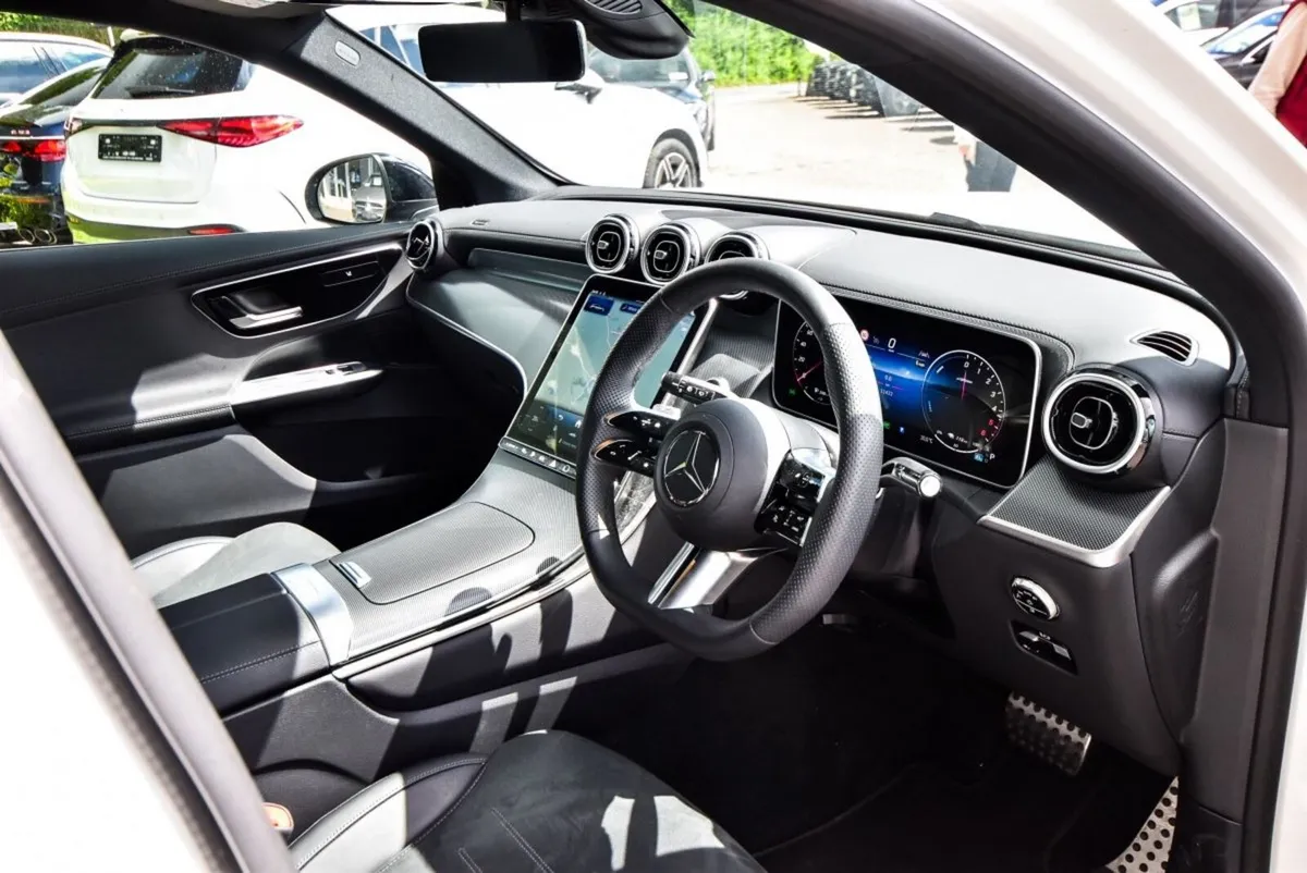 Mercedes-Benz GLC SUV, Diesel Plug-in Hybrid, 2025, White