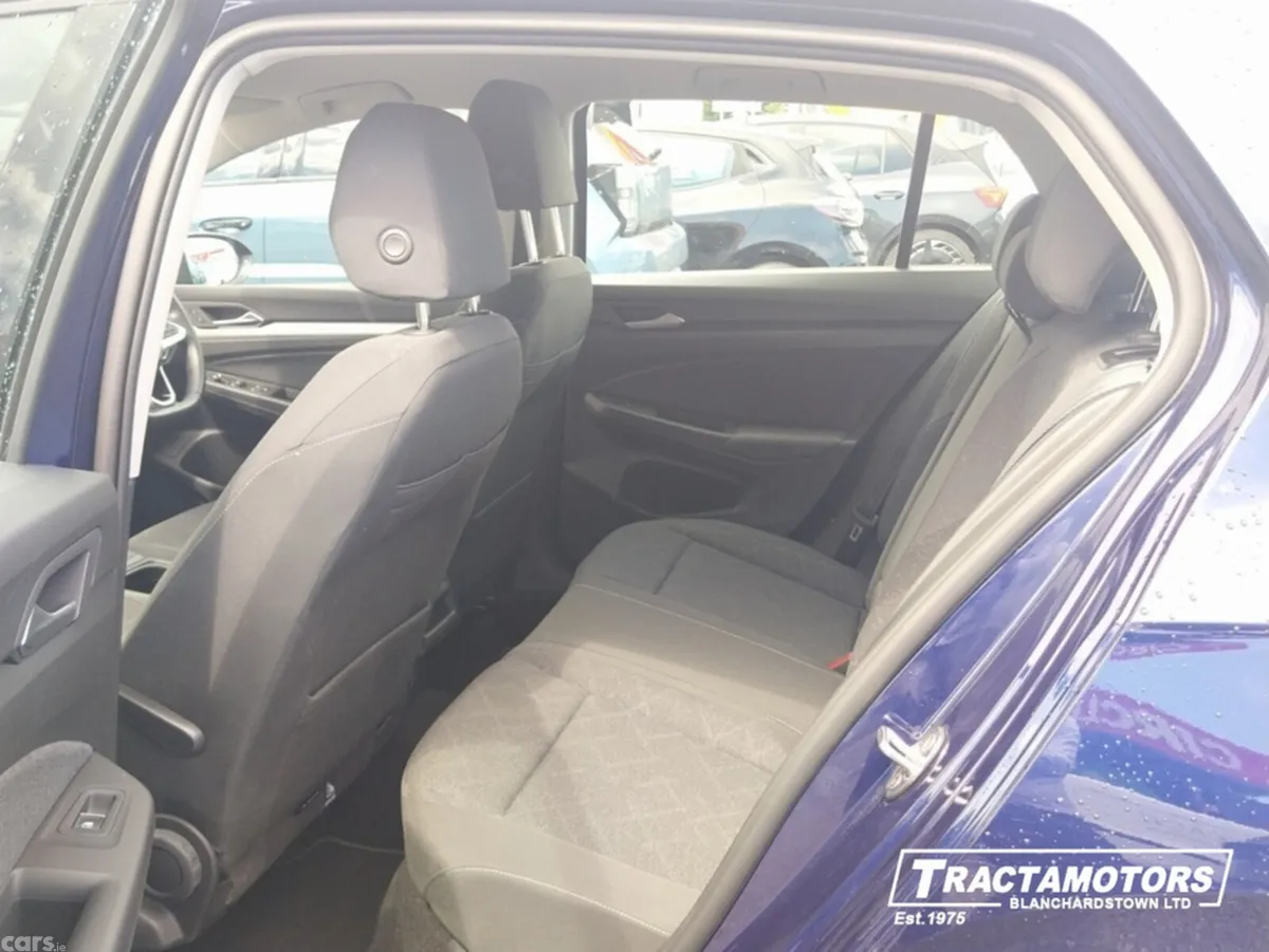 Volkswagen Golf Hatchback, Petrol, 2024, Blue