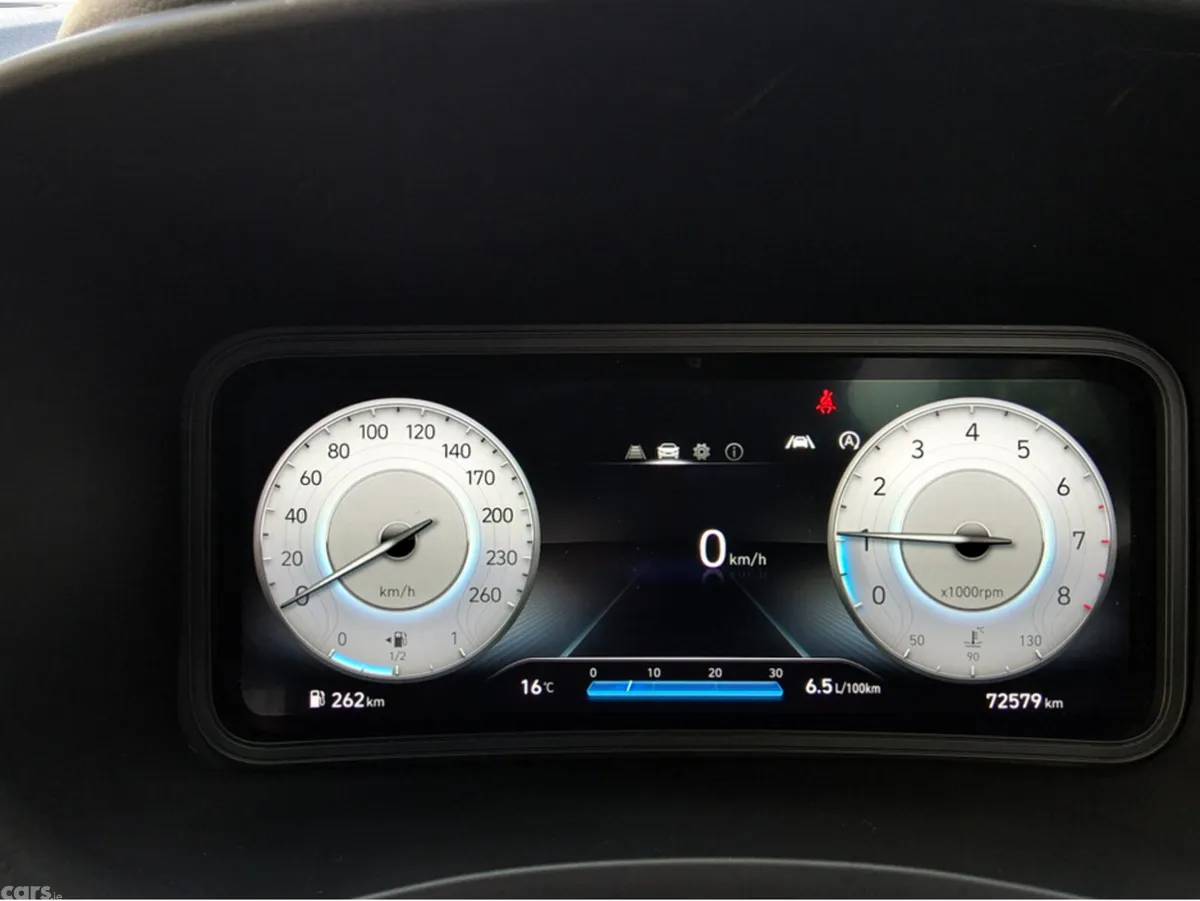 Hyundai KONA SUV, Petrol, 2021, Red
