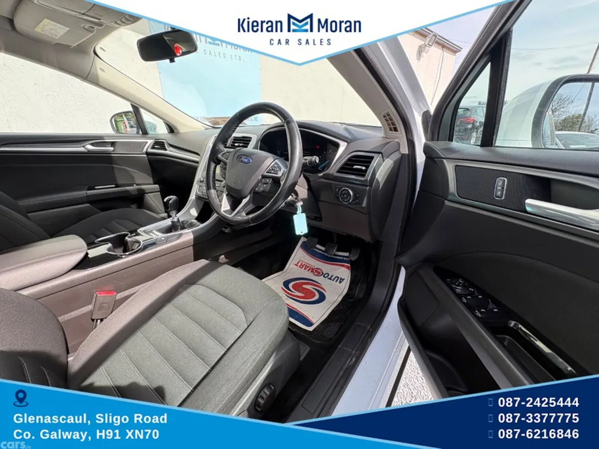 Ford Mondeo Hatchback, Diesel, 2015, White