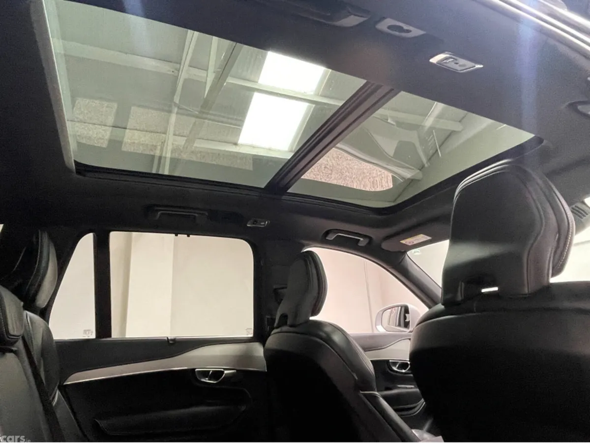 Volvo XC90 SUV, Petrol Plug-in Hybrid, 2019, Black
