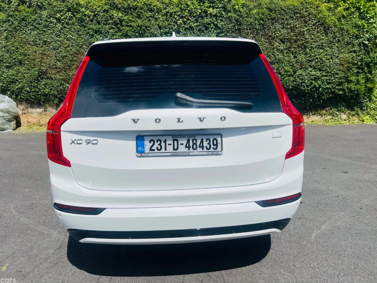 Volvo XC90 SUV, Petrol Plug-in Hybrid, 2023, White