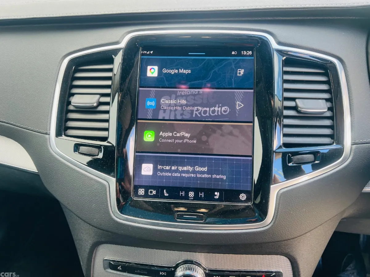Volvo XC90 SUV, Petrol Plug-in Hybrid, 2023, White