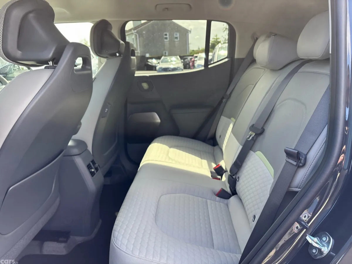 Kia EV2 MPV, Electric, 2026, Grey