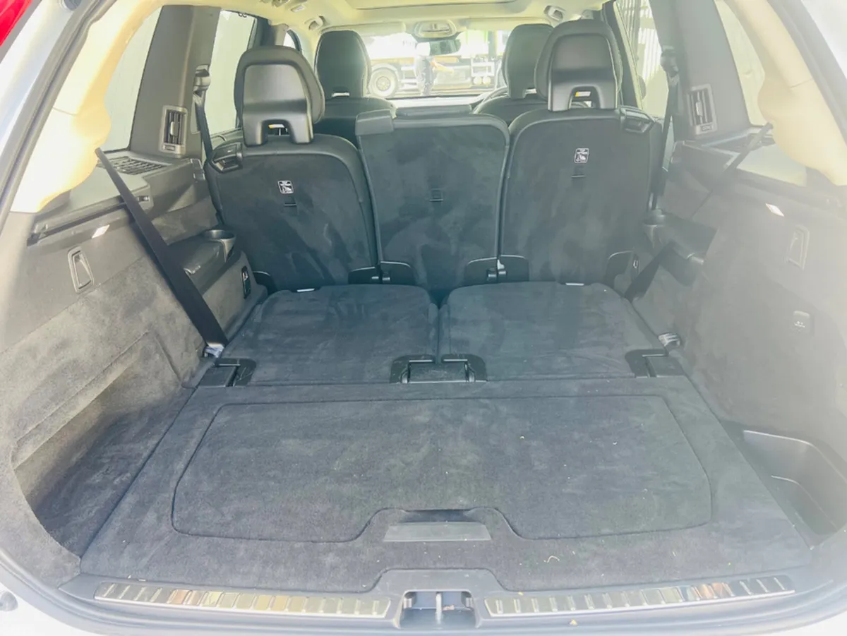 Volvo XC90 SUV, Petrol Plug-in Hybrid, 2023, White