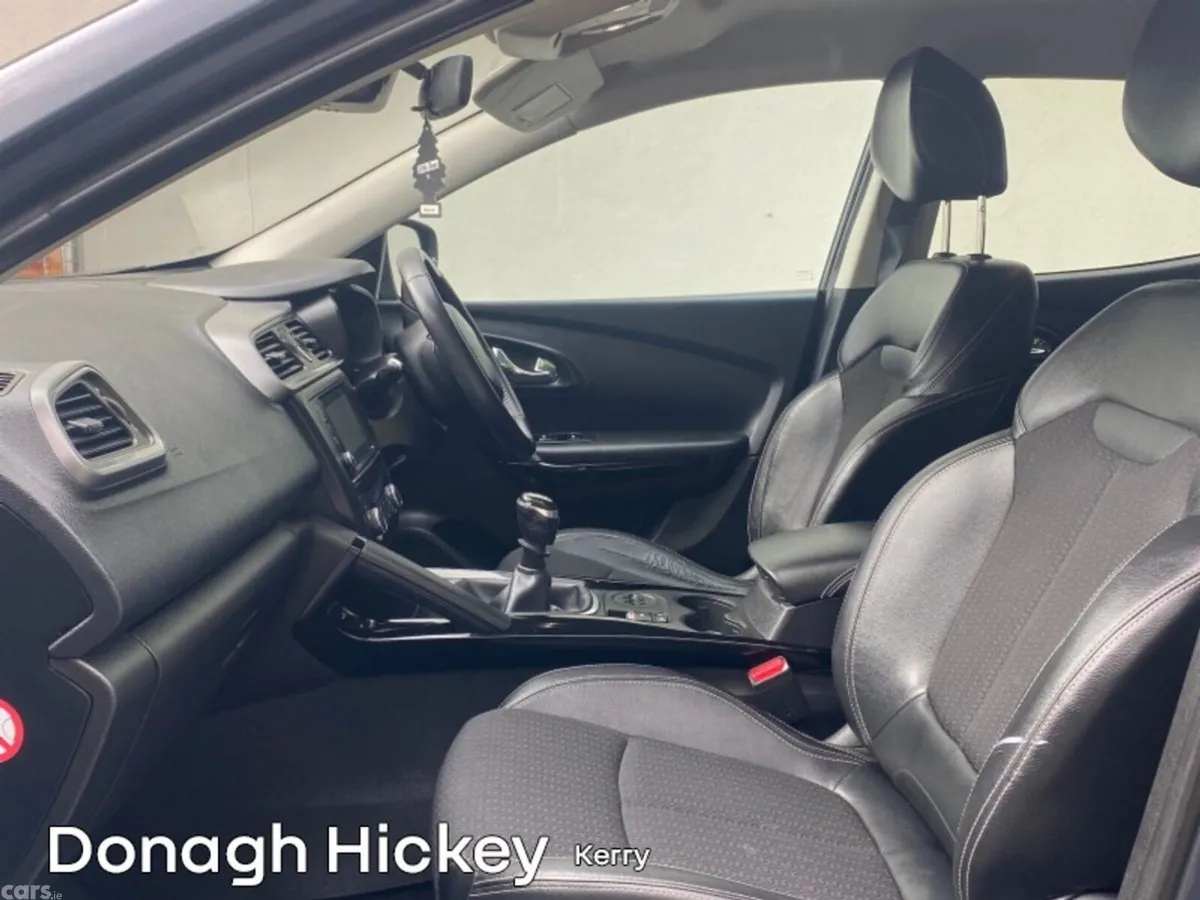 Renault Kadjar SUV, Diesel, 2016, Grey