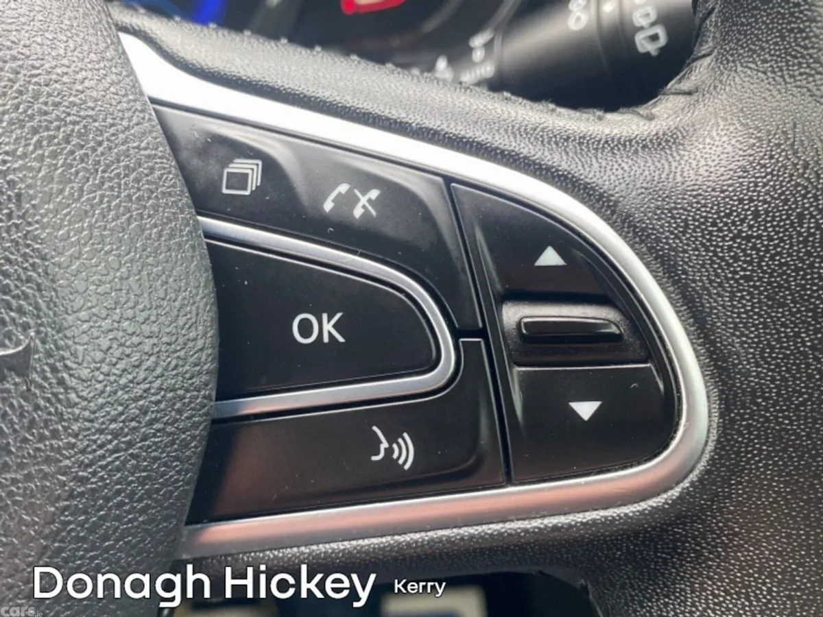 Renault Kadjar SUV, Diesel, 2016, Grey