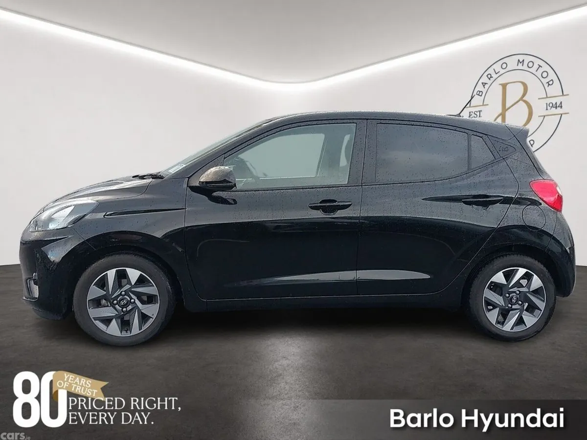 Hyundai i10 Hatchback, Petrol, 2025, Black