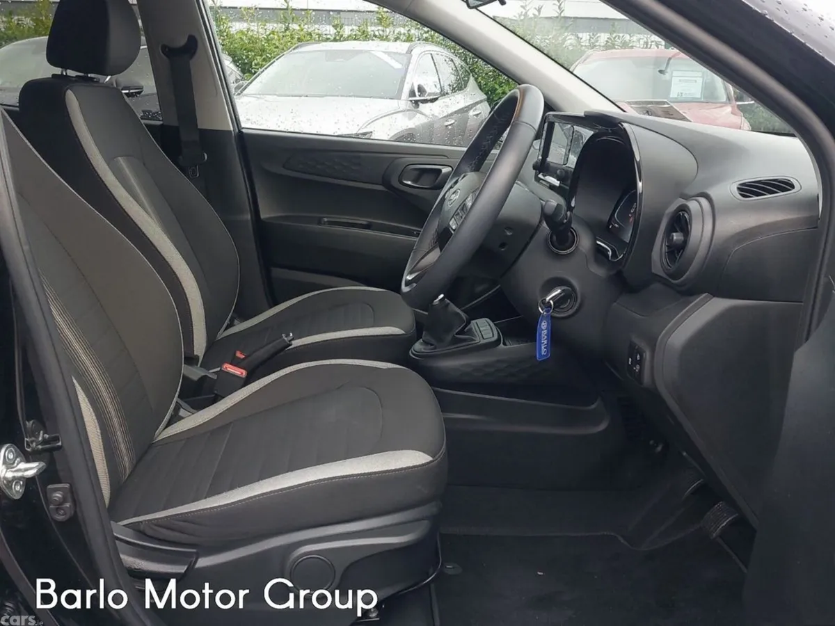 Hyundai i10 Hatchback, Petrol, 2025, Black
