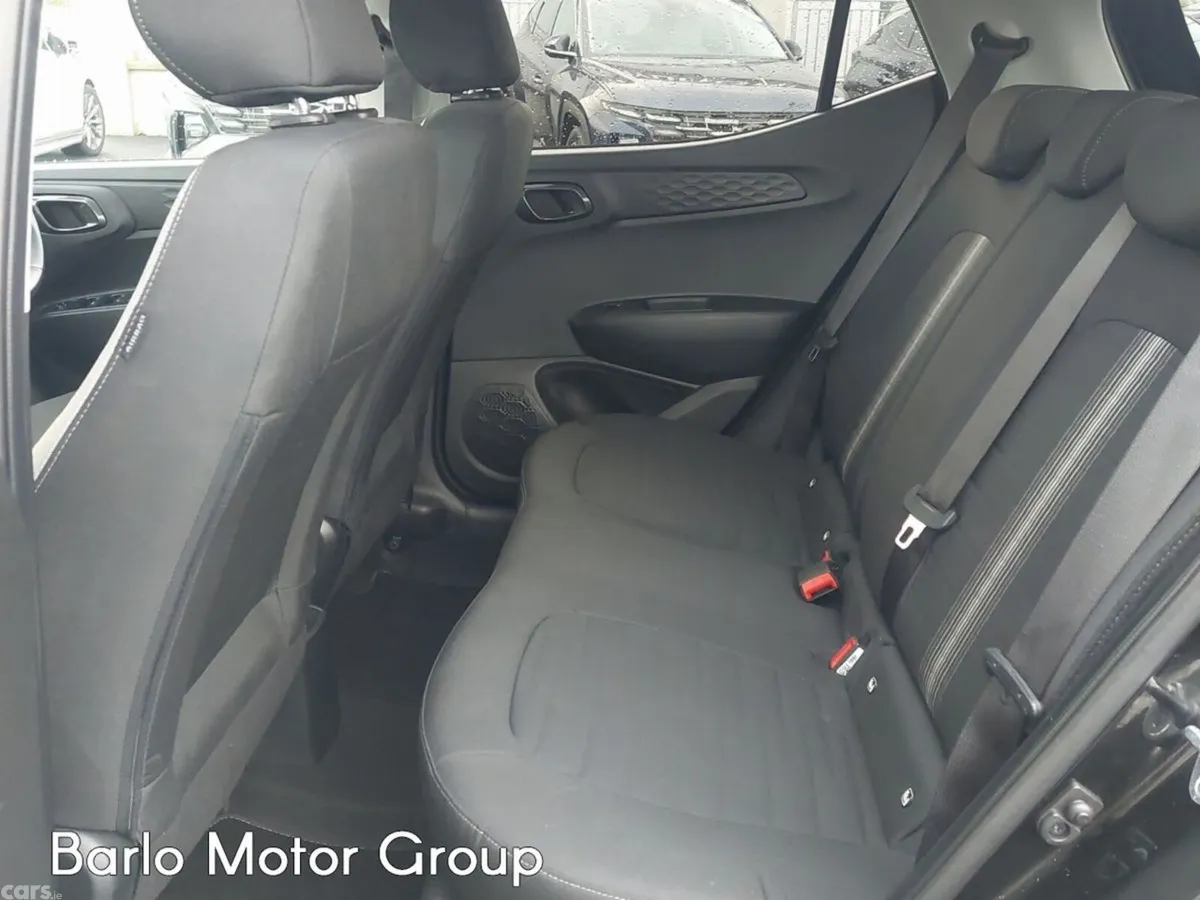 Hyundai i10 Hatchback, Petrol, 2025, Black