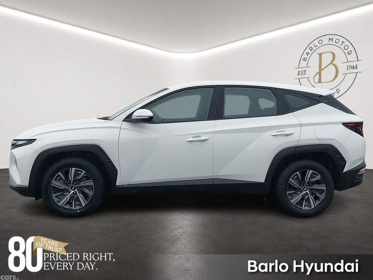 Hyundai Tucson SUV, Diesel, 2023, White