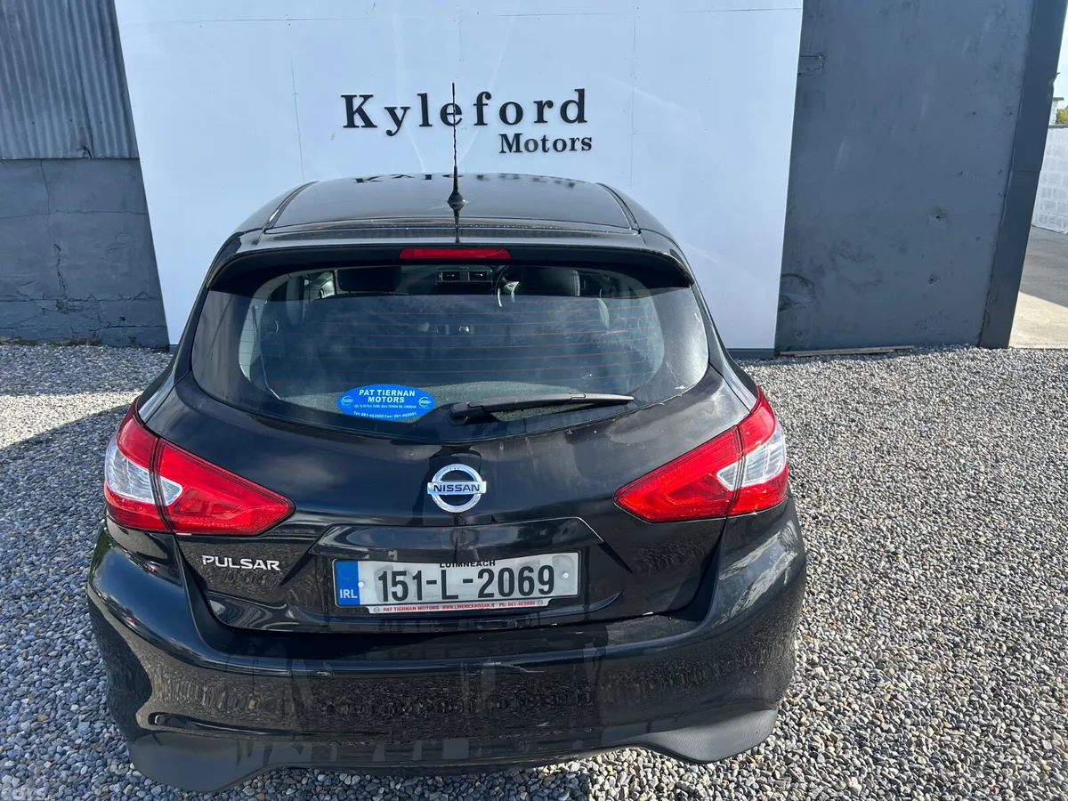 Nissan Pulsar Hatchback, Petrol, 2015, Black