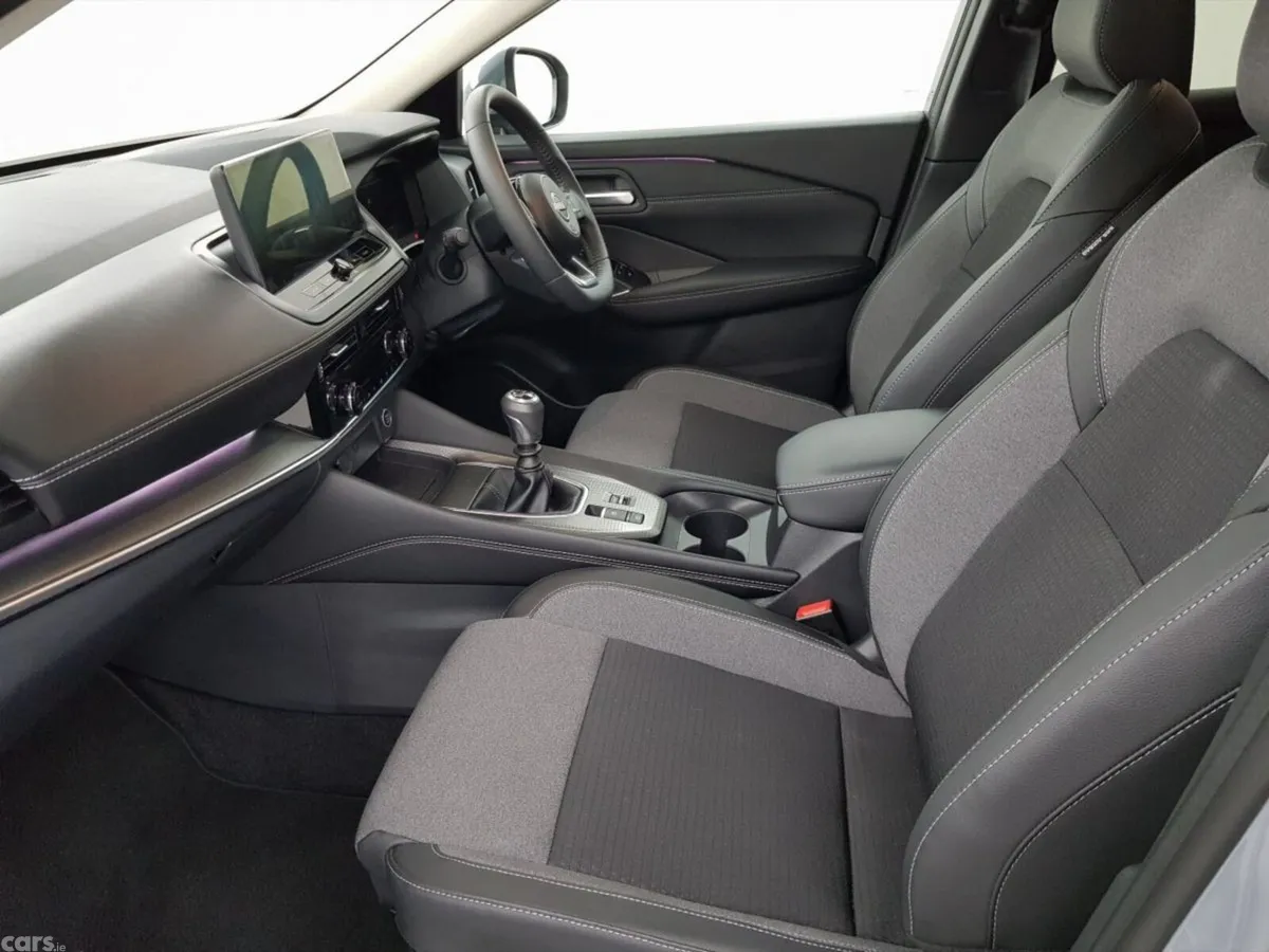Nissan Qashqai MPV, Petrol Hybrid, 2026, Grey