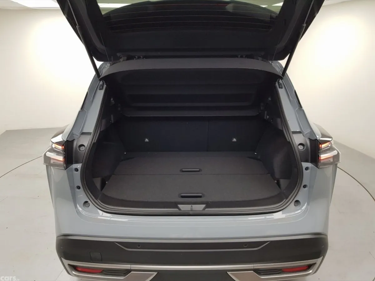 Nissan Qashqai MPV, Petrol Hybrid, 2026, Grey