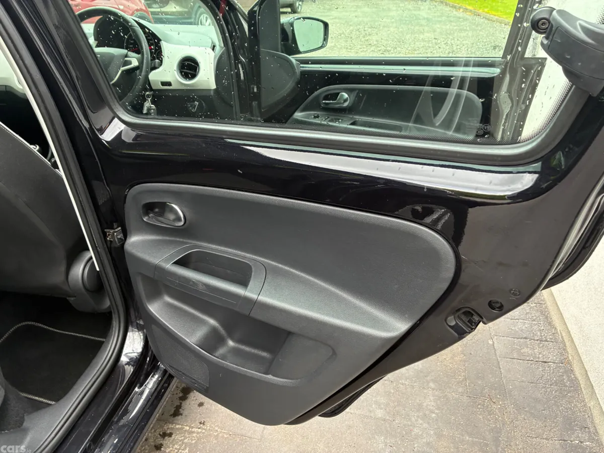 SEAT Mii Hatchback, Petrol, 2016, Black
