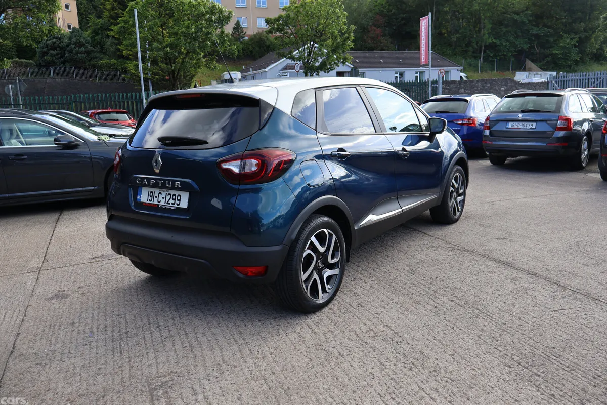 Renault Captur Hatchback, Diesel, 2019, Blue