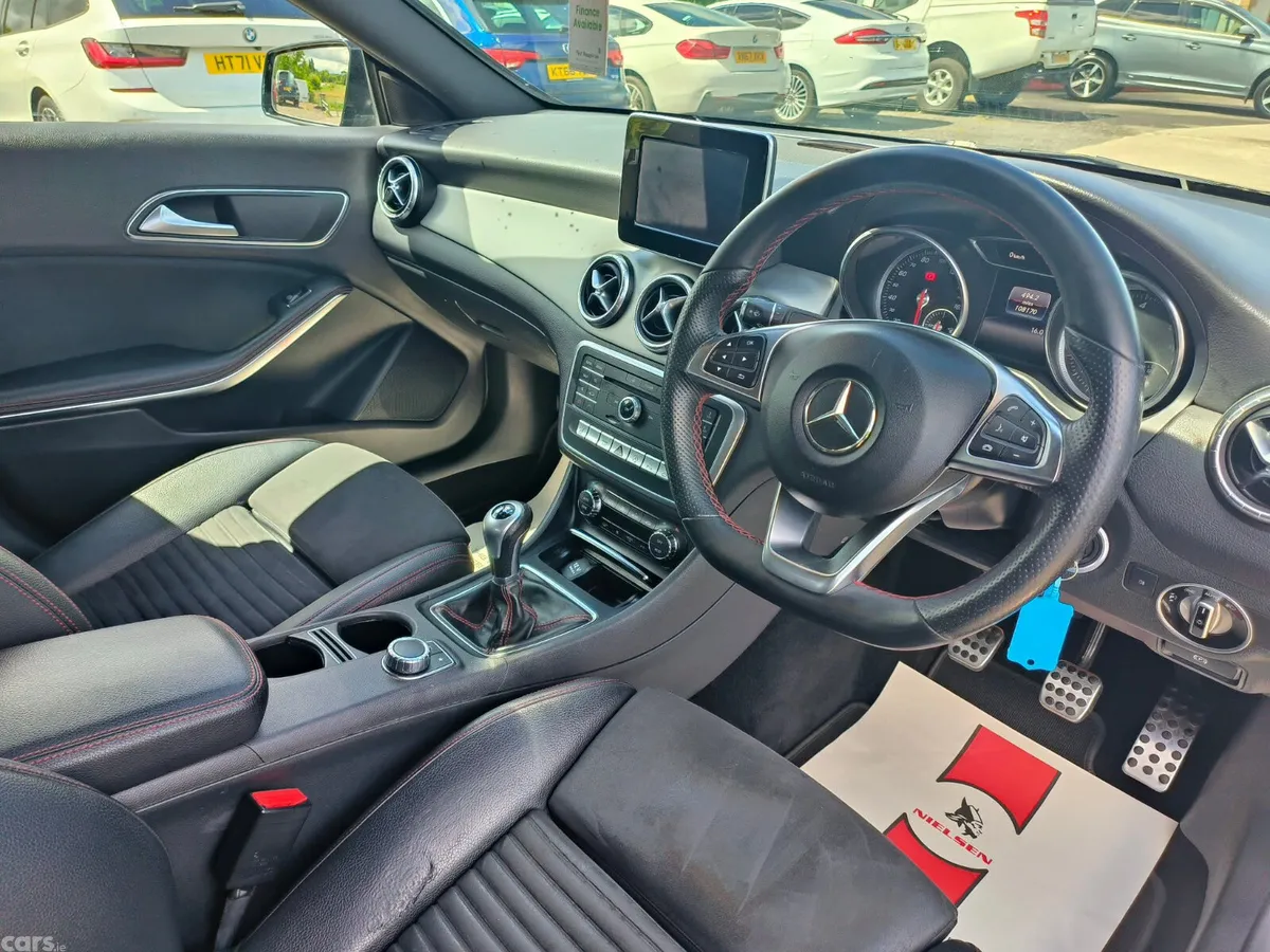 Mercedes-Benz CLA Saloon, Diesel, 2017, Blue