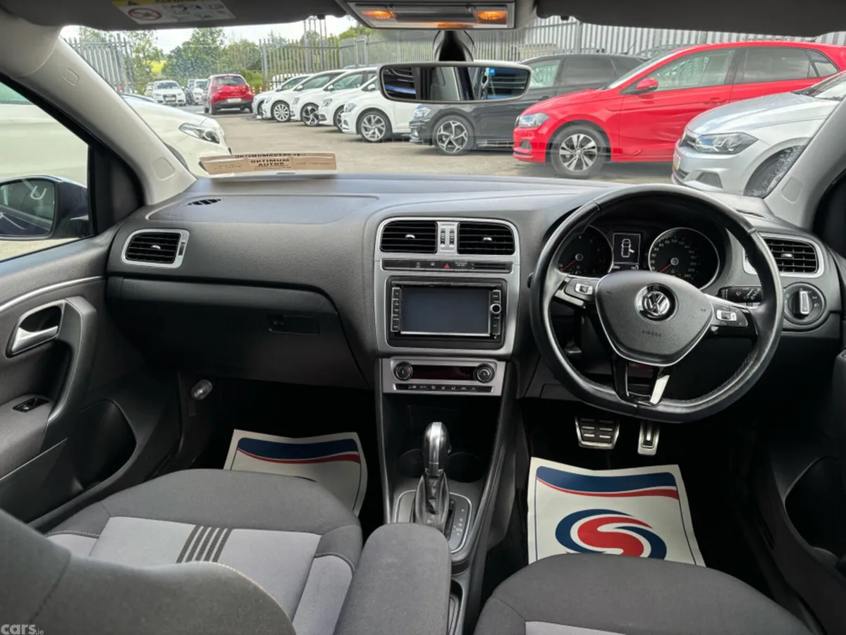 Volkswagen Polo Hatchback, Petrol, 2016, Blue