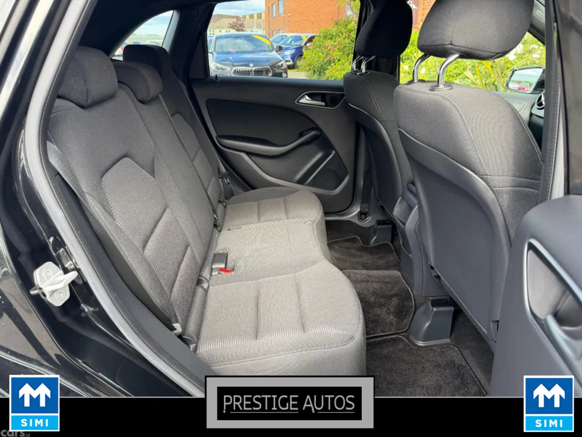 Mercedes-Benz B-Class Hatchback, Petrol, 2016, Black