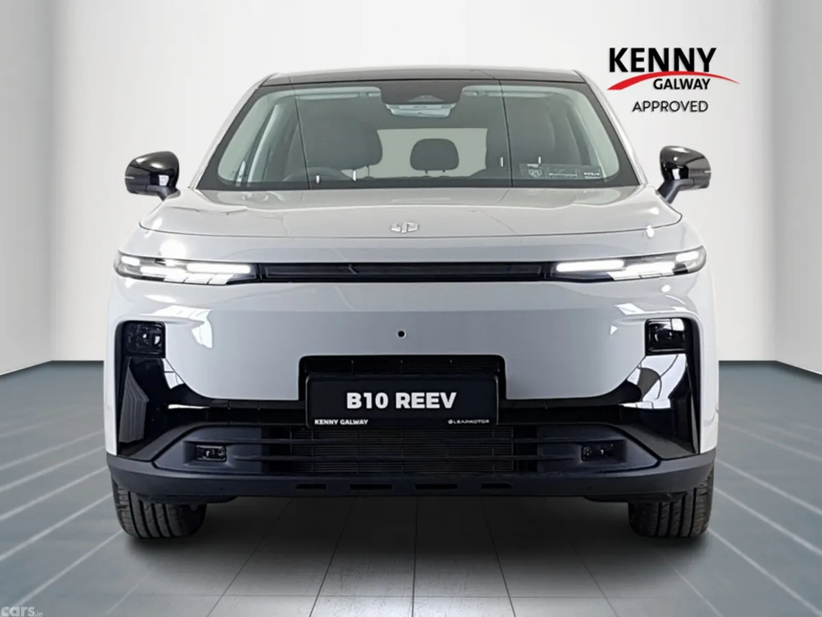 Leapmotor B10 Hatchback, Petrol Plug-in Hybrid, 2026, Grey