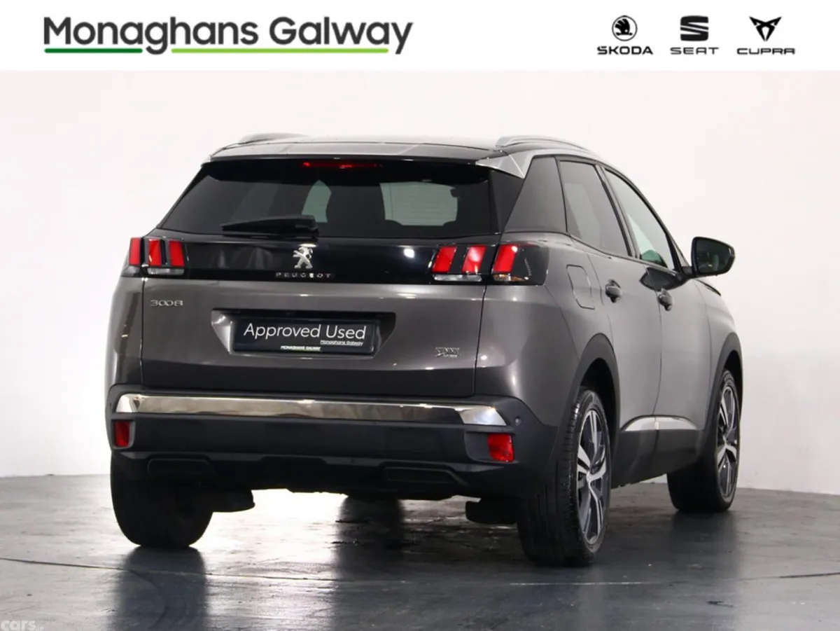 Peugeot 3008 MPV, Diesel, 2023, Grey