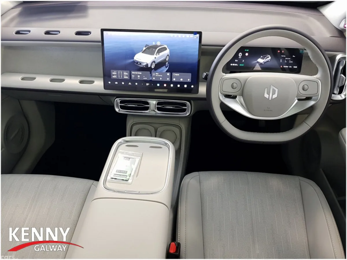Leapmotor B10 SUV, Electric, 2026, Silver
