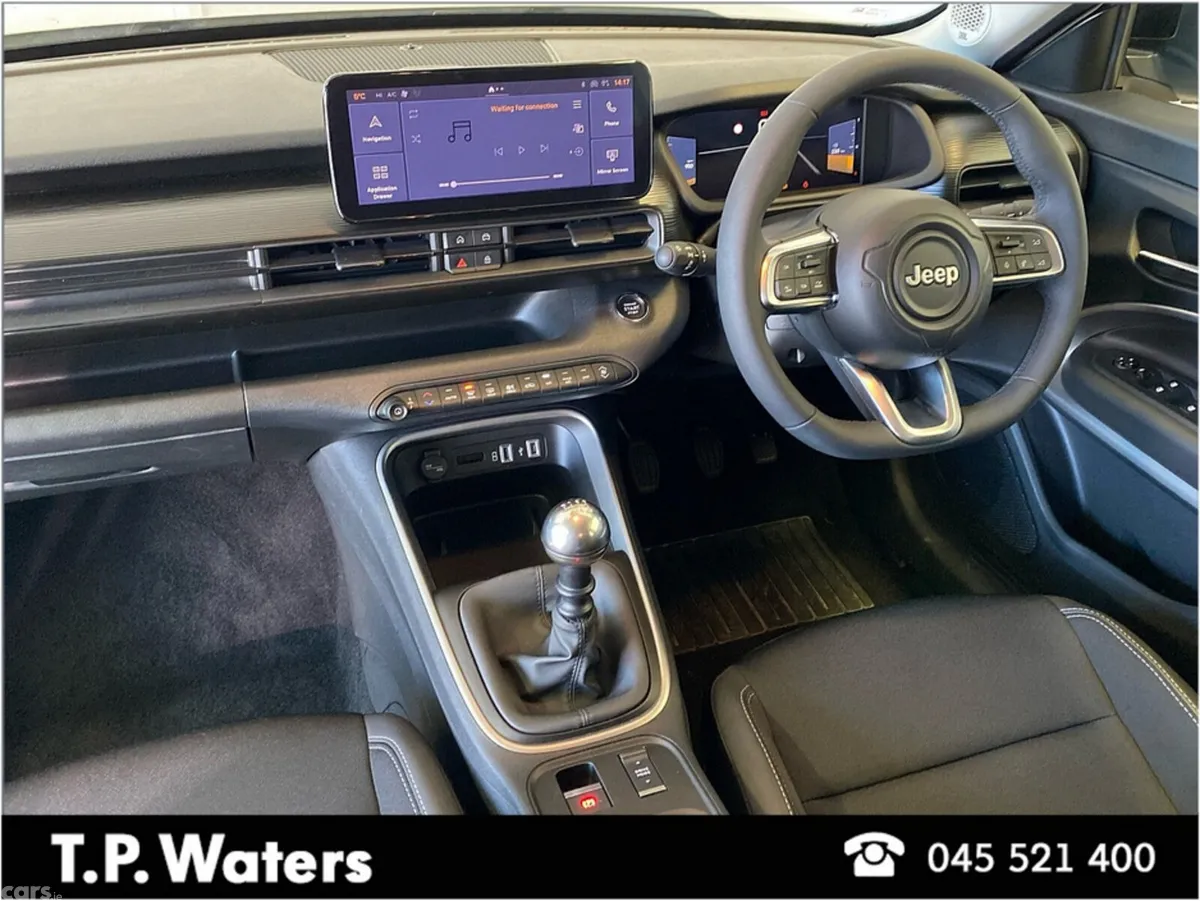Jeep Avenger MPV, Petrol, 2025, Grey