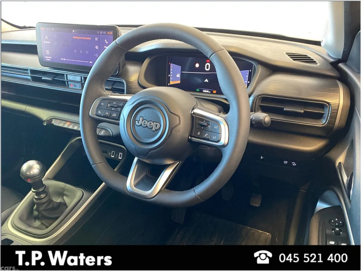 Jeep Avenger MPV, Petrol, 2025, Grey