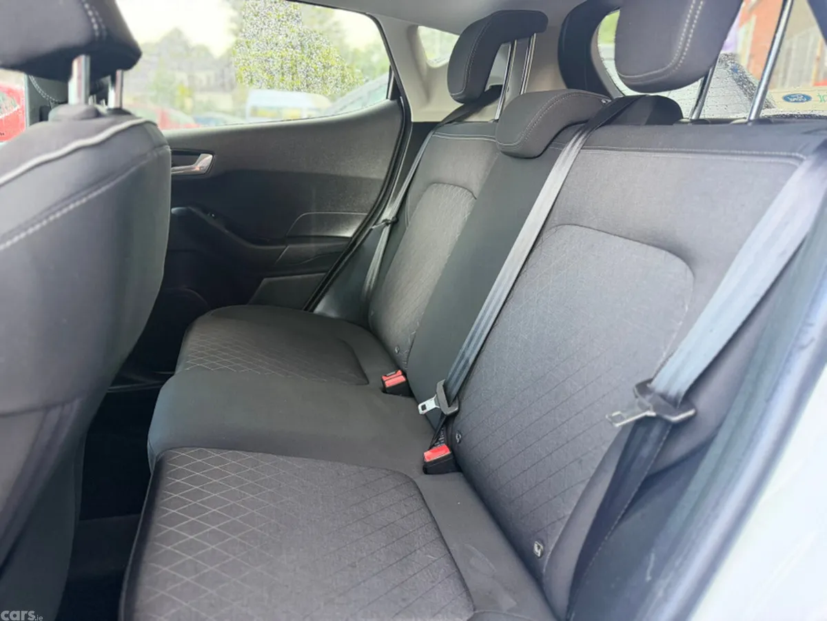 Ford Fiesta Hatchback, Petrol, 2020, White