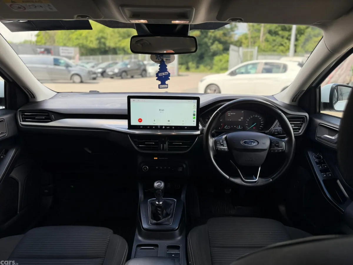 Ford Focus Estate, Petrol, 2022, White