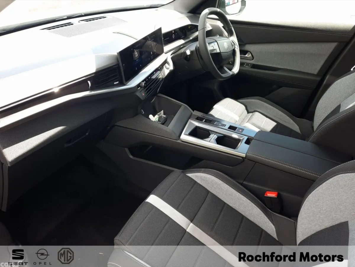 Opel Grandland SUV, Electric, 2026, Grey