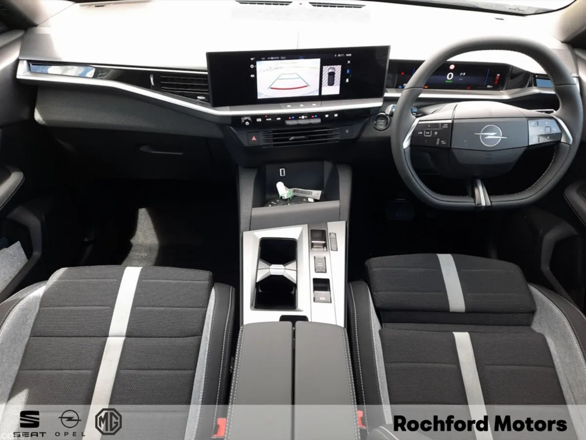 Opel Grandland SUV, Electric, 2026, Grey