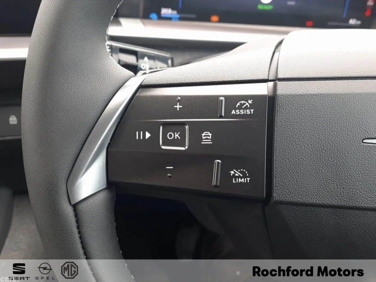 Opel Grandland SUV, Electric, 2026, Grey